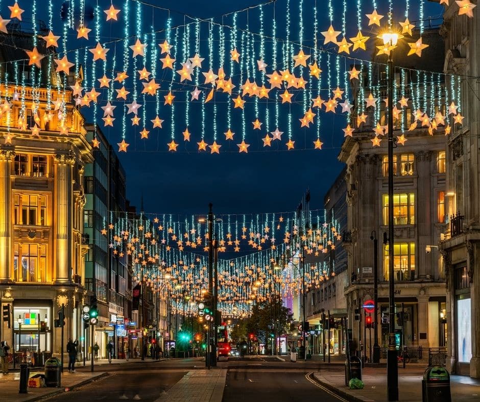 Blog Images (23) UK Christmas Light Installations
